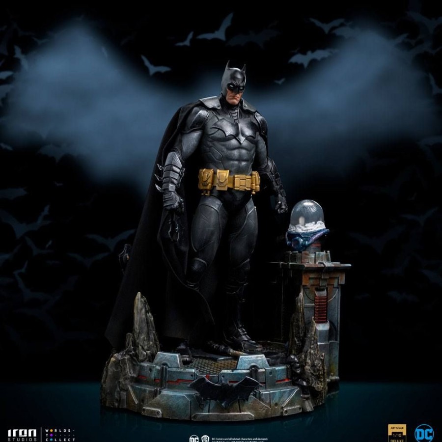 Categories Animetal | Dc Comics Art Scale Statue 1/10 Batman Unleashed Deluxe 24 Cm